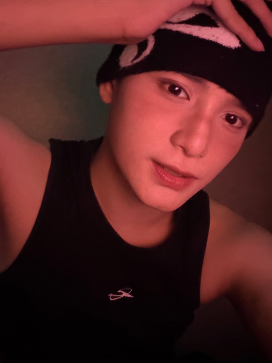 XODIAC_MEMBERS's tweet photo. [#자얀💛] 

💛

#XODIAC #소디엑 #ZAYYAN #자얀 https://t.co/tbwl0rmV5k
