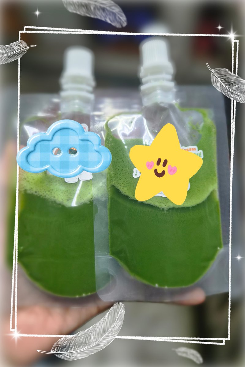 y_worra's tweet photo. ดีใจ... Order แรกมาแล้ว 🥹🤍
ขาย ❌ แจกให้ชิม ✅
แค่นี้ก็ทำให้ยิ้มได้แล้ว 😊 ชอบความรู้สึกของการได้ทำ และมีความสุขที่ได้แบ่งปัน 🥰🌿🍵
#MatchaDiary #Matcha https://t.co/P8bFA4UlsG