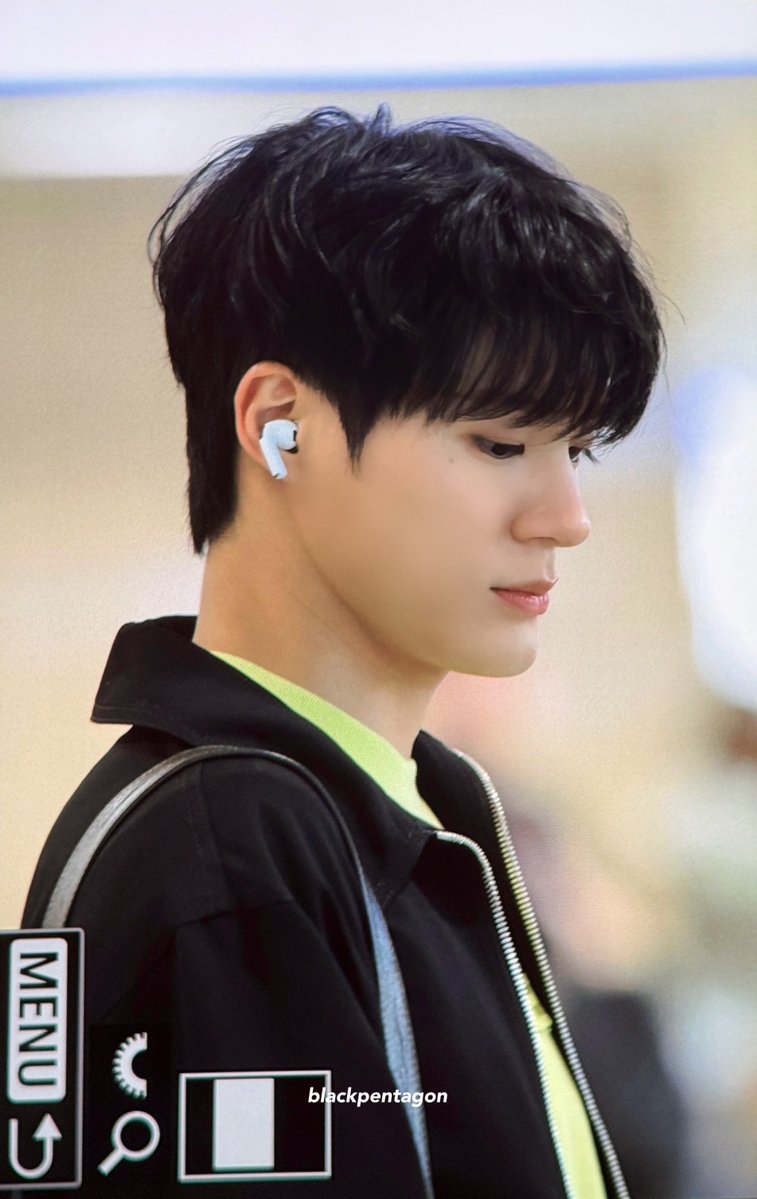 leejenokr's tweet photo. 260708 GMP 출국 #제노 https://t.co/1iM4uOMogE