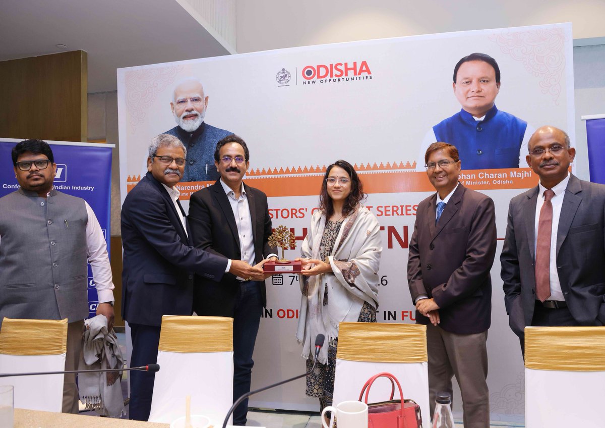 InvestInOdisha's tweet photo. Day 2 of the Odisha Investors' Connect series in Visakhapatnam, led by Smt. Aboli Sunil Naravane, MD, IPICOL, concluded with a Corporate Round Table, bringing together business leaders to explore investment opportunities &amp; Odisha's enabling industrial ecosystem.
#InvestInOdisha https://t.co/4BiKeNQ7Vw