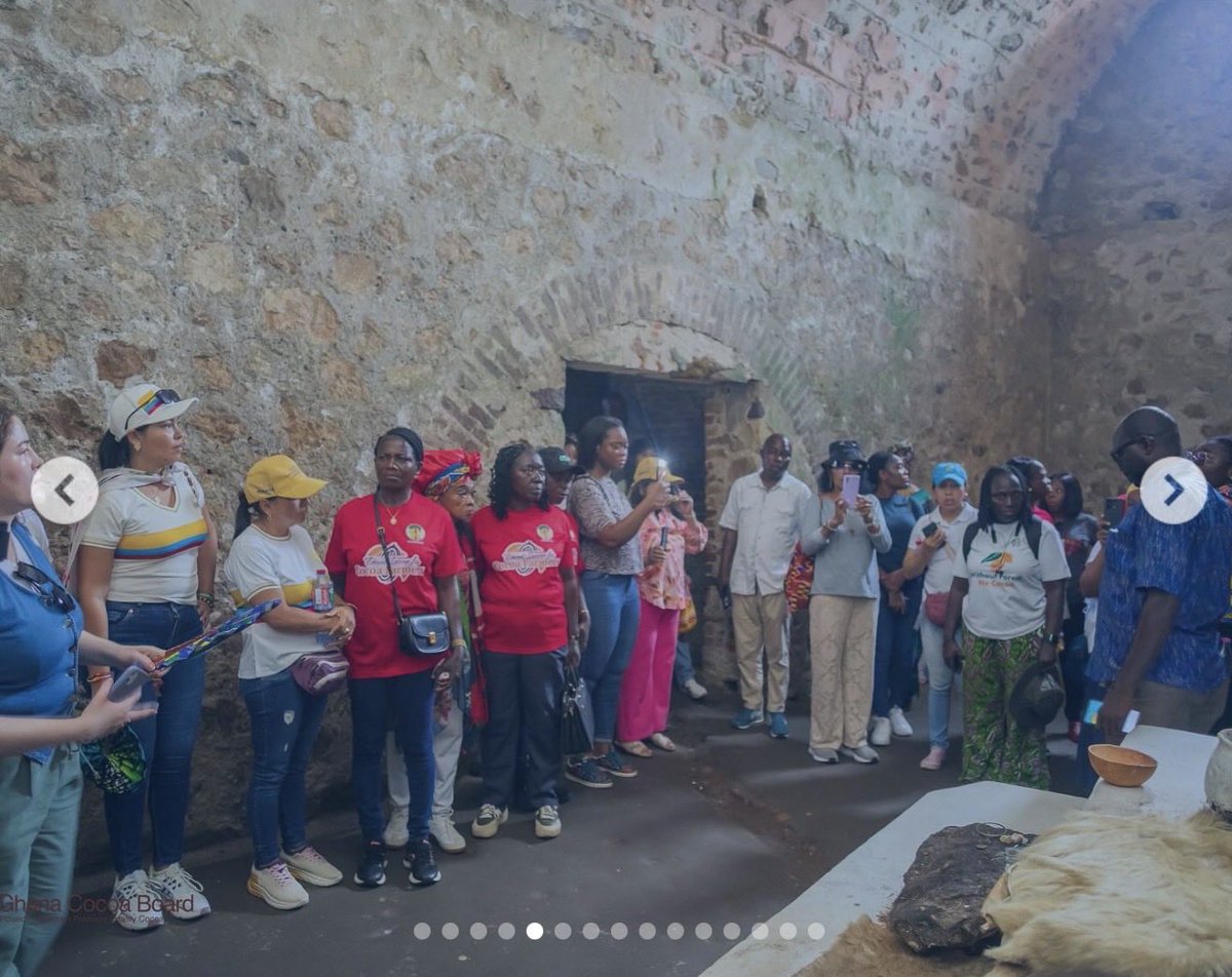 xspotsdamark's tweet photo. The Vice President of Colombia, Francia Marquez, has the surname Mina. She has stated that her family always knew they were Ashanti (main ethnic group trafficked from Elmina), and she visited Ghana, and went to Elmina castle to pay her respects. https://t.co/bwW9kqytWz