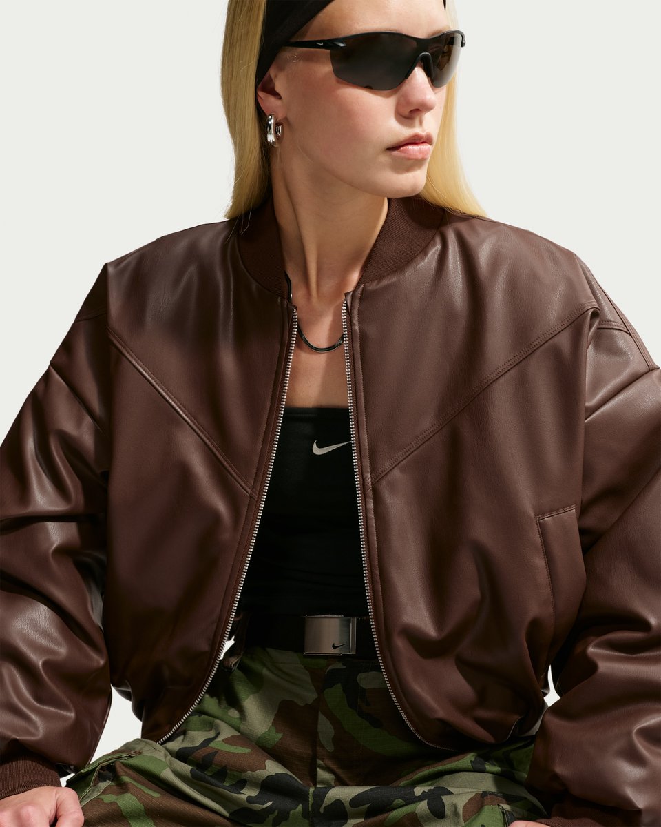 Nike Sportswear 