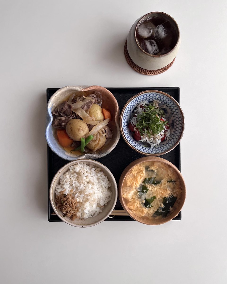 __konchikuwa_'s tweet photo. お定食 https://t.co/YFdrRHGDbW
