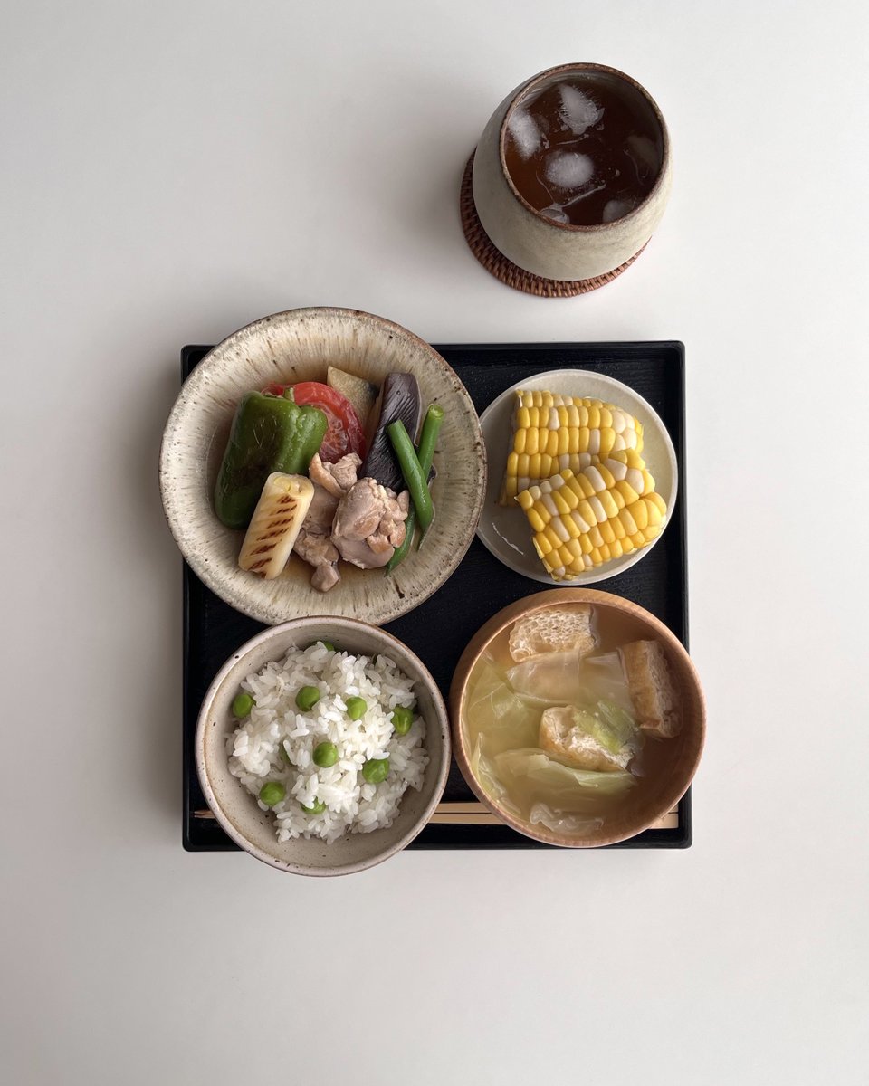 __konchikuwa_'s tweet photo. お定食 https://t.co/YFdrRHGDbW