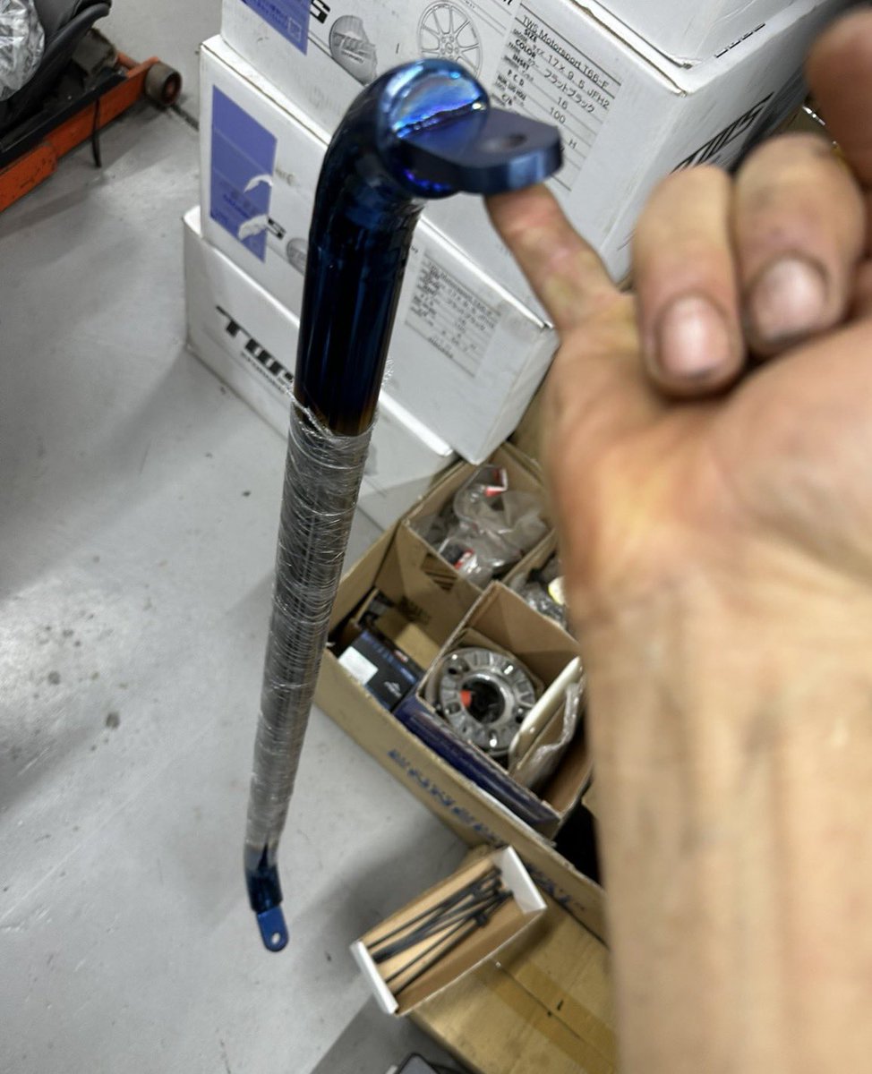 TiRacingtir's tweet photo. 中部同業者様

本日発送いたしました！

64チタン　シートベルトバー

2zr用　軽量フライホイールです！

#エリーゼ
#2zr https://t.co/QgGbzVkdA0