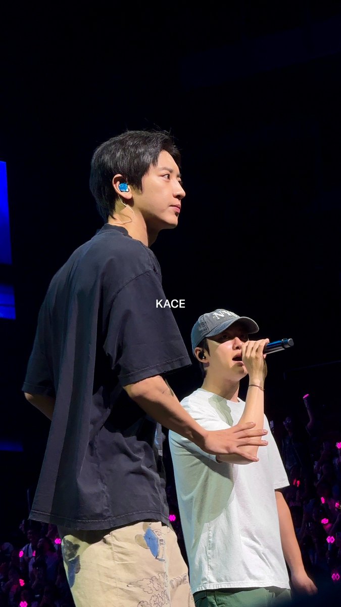 niniskace's tweet photo. sharing a few #CHANSOO photos to my chansoo homies out here 🙂‍↔️🙂‍↔️ https://t.co/Ki8Gzget2c