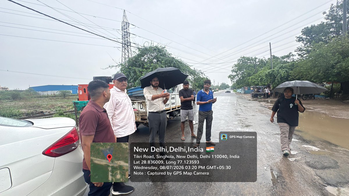 DmcNarela's tweet photo. Inspection conducted by Sh. Raghvendra Meena, IAS  to ensure cleaner surroundings, obstruction-free roads, effective sanitation, dust mitigation measures.
@LtGovDelhi
@CMODelhi
@dip_delhi
@SecyDIP
@MCD_Delhi
@SBM_MCD https://t.co/8oBKkDZ5yP