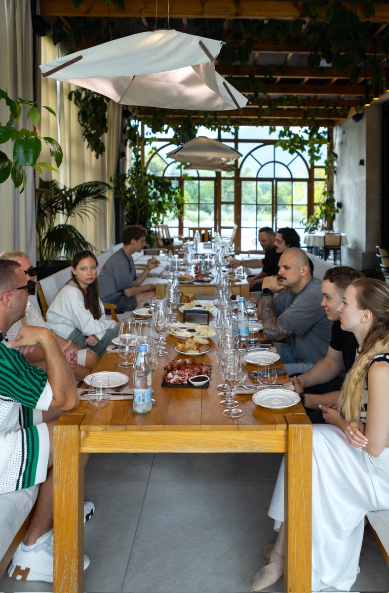 BitgetRU's tweet photo. 👀 More action from the camp — panels, networking, and unreal views 🌄
#GeorgianSummerCamp #EventwithBitget https://t.co/SfyKPvn343