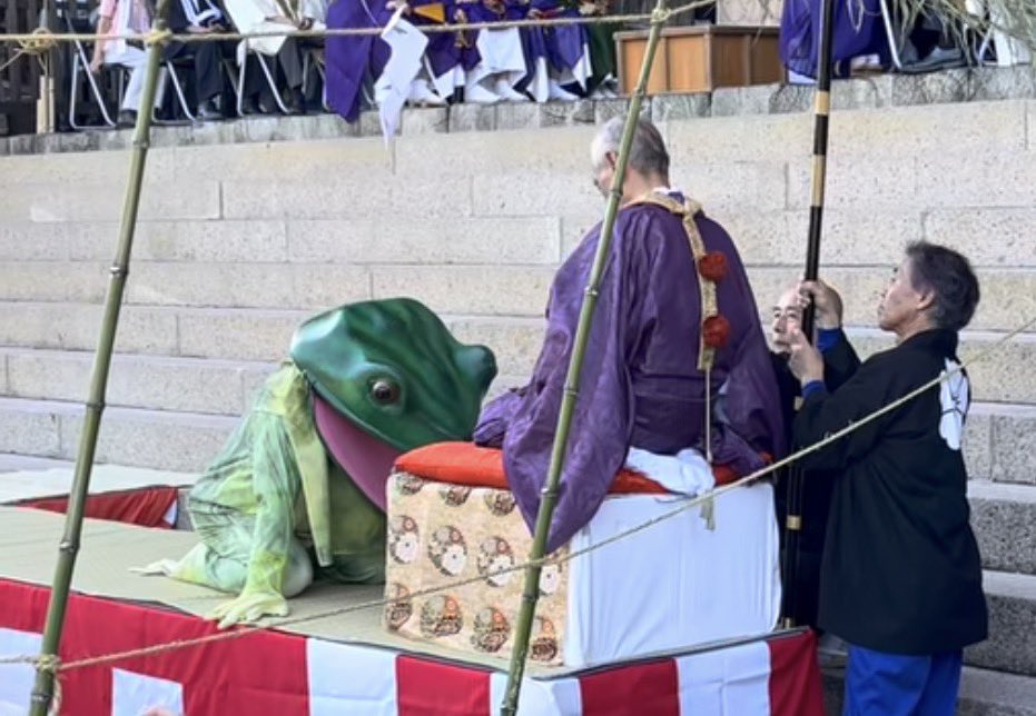 世界遺産・吉野山の金峯山寺で毎年7月7日に営まれる伝統の祭「蓮華会