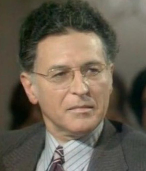 IPAonline's tweet photo. Happy Birthday in remembrance of Didier Anzieu, (July 8, 1923, Melun, France – November 25, 1999, Paris, France) whose pioneering work continues to inspire generations of psychologists and psychoanalysts. 
Pic. https://t.co/WShSjg0isS https://t.co/mSs1WSvW9w
