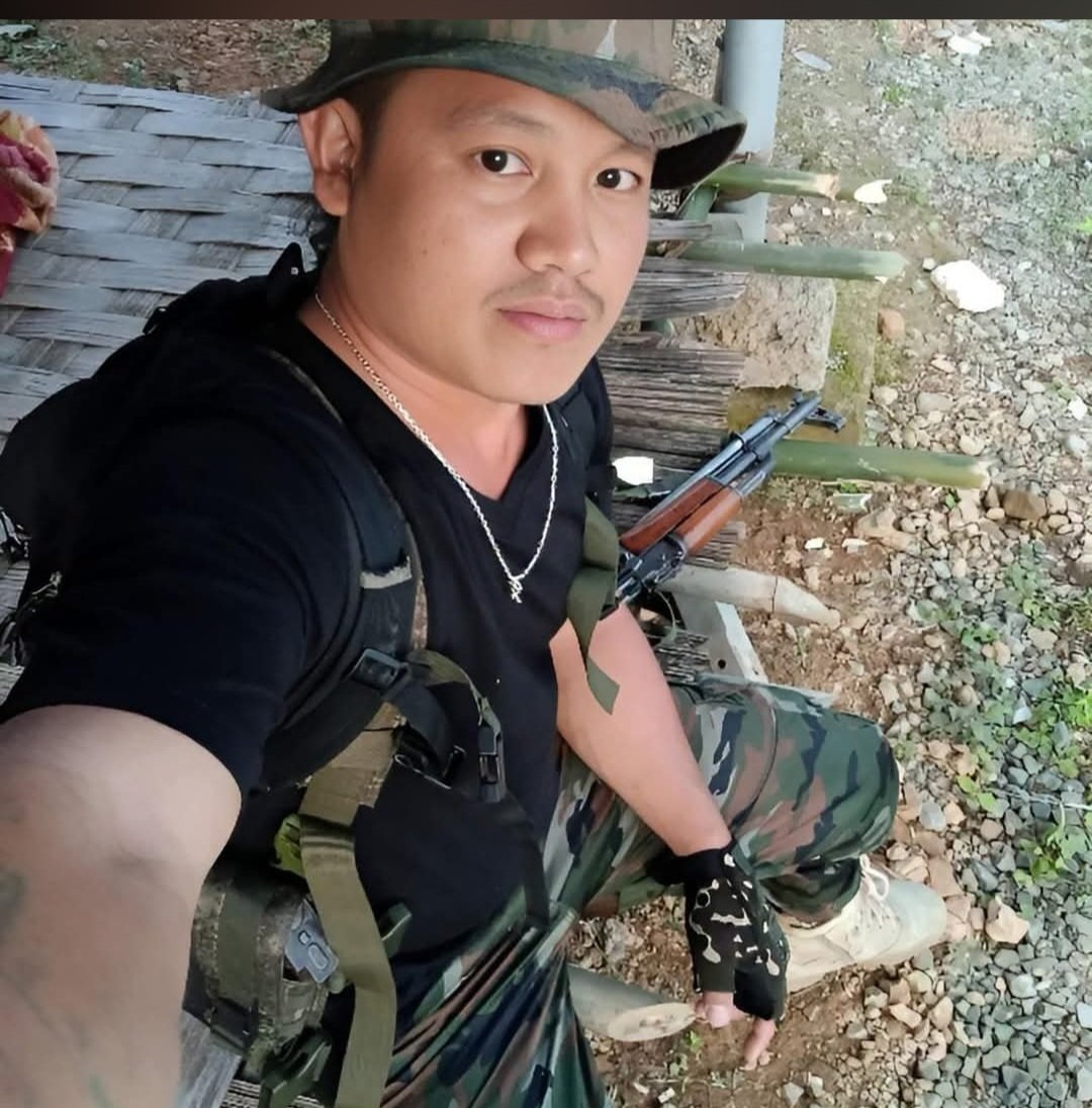 BaiteLulun's tweet photo. This is the guy zuf terrorist leader &amp;tangkhul nscn militant dog who burnt many kuki_zo villages ambush &amp; killed many innocent lives including wome, children  &amp; pastors. Arrest him immediately. #PMOIndia #Amitshah #rastrapatibhavan #supremecourt #digofIndia #NIA #cbi https://t.co/ZmSafe1VbD