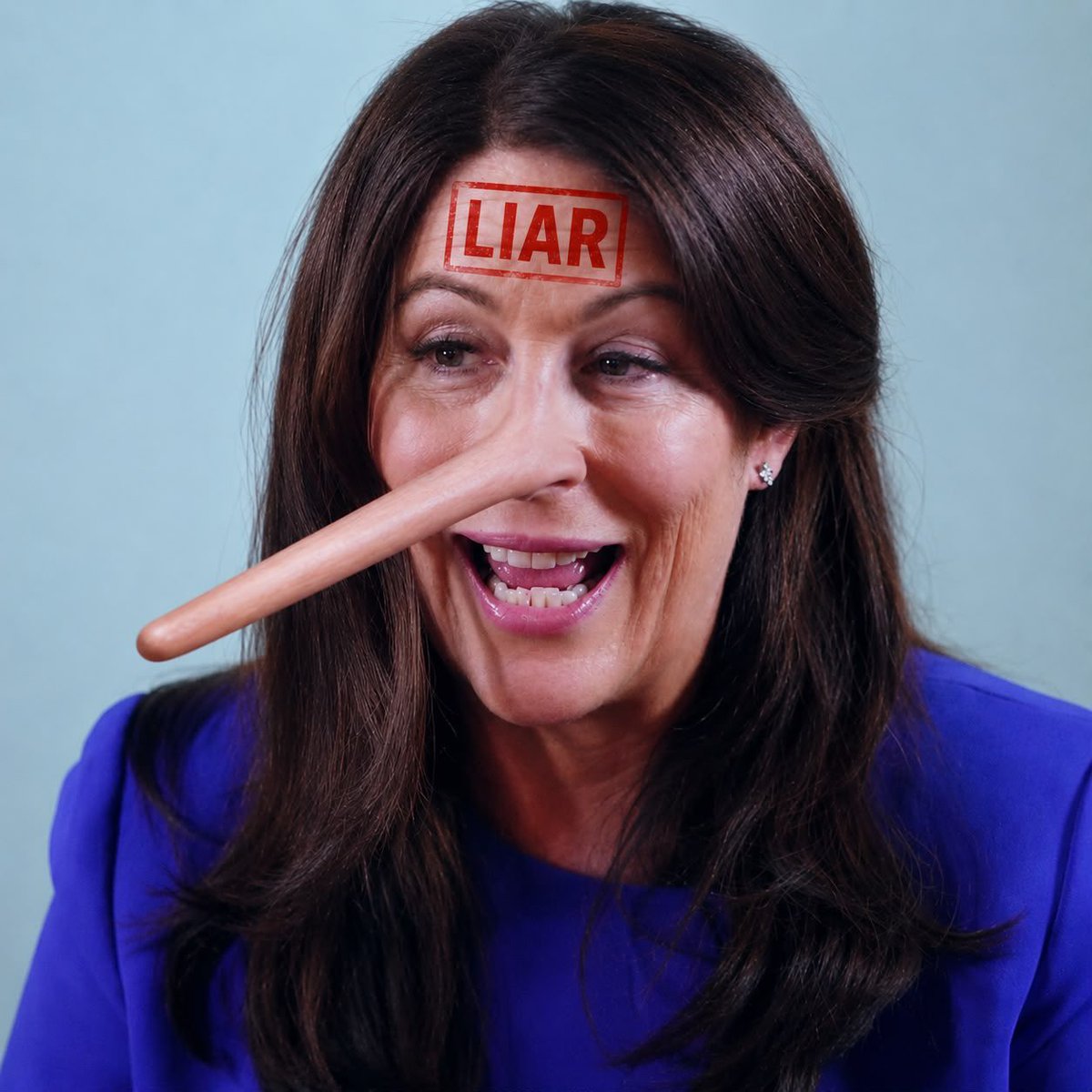 glinliin007's tweet photo. @FoxNews Miranda @mirandadevine, who are you running with? How much are they paying you? And what's your real angle with Hunter? 

This isn't defending freedom, it's protecting the Biden-Beijing cartel. 

🔥Laptop from Hell🔥

#WeaponizedDOJ #July4th2026 #DeepStateExposed https://t.co/w4MaHD532G
