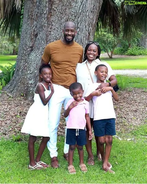 DiasporaAbc's tweet photo. #FBA #ADOS Florida politician sexual deviant trisexual sex and drug addict @AndrewGillum #AndrewGillum arrested for meth and marijuana possession. Save the children..https://t.co/0HJrIk2uyN https://t.co/ACCmCL5XML