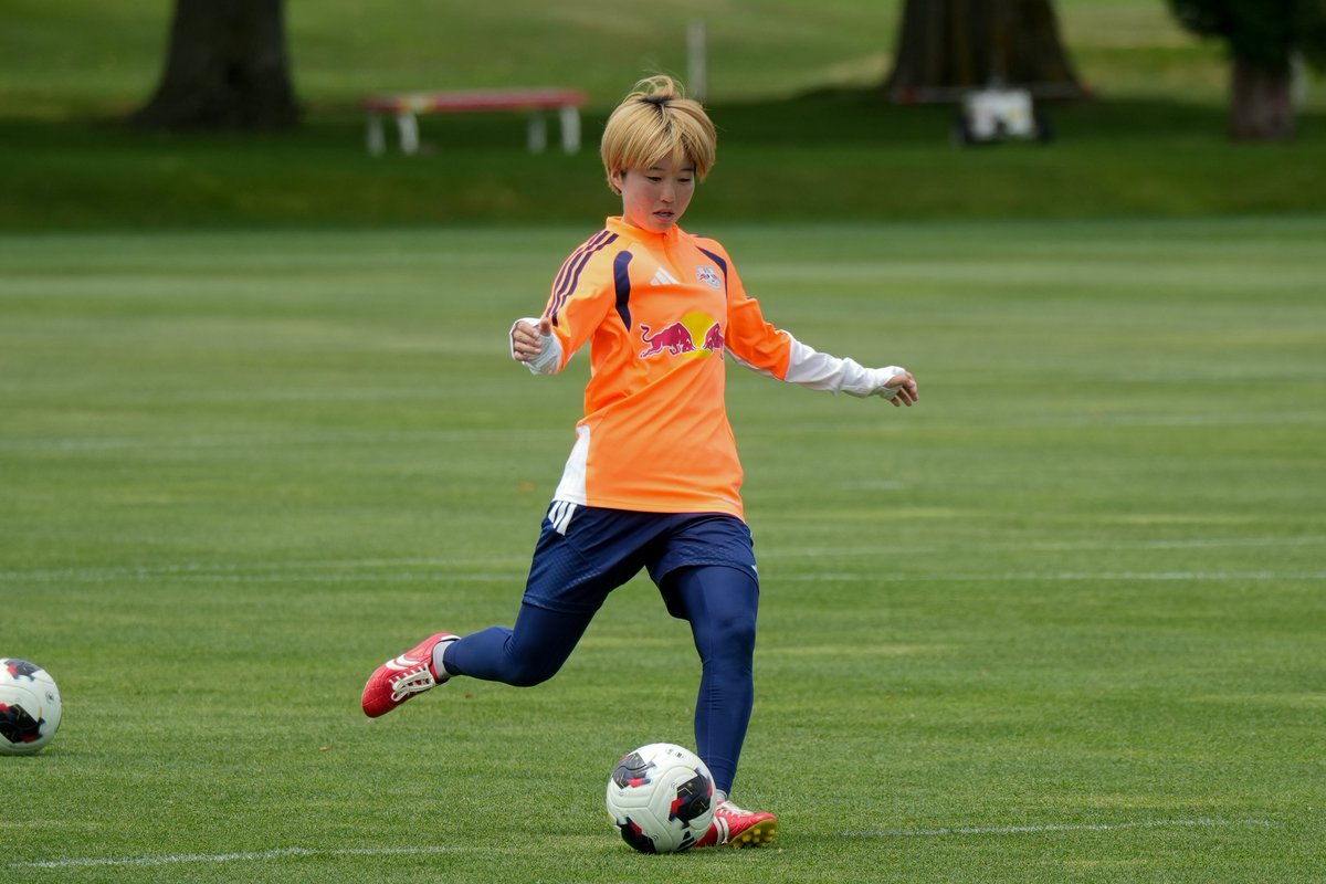 RBOA_WOMEN's tweet photo. ／ 
📸𝗔𝗯𝗮𝘀𝗵𝗶𝗿𝗶 𝗖𝗮𝗺𝗽⚽️
＼  

⚽️7/25・ #大宮_バイエルン 
「𝗜𝗡𝗧𝗘𝗥𝗡𝗔𝗧𝗜𝗢𝗡𝗔𝗟 𝗙𝗥𝗜𝗘𝗡𝗗𝗟𝗬 𝗠𝗔𝗧𝗖𝗛」チケット販売中🎫
▶︎ https://t.co/29Mr9B6JQK

#RB大宮アルディージャWOMEN #ardija #WEリーグ
#髙橋美紀 #門脇真依  #辻あみる #伊藤有里彩 https://t.co/AqTnmqYcz2