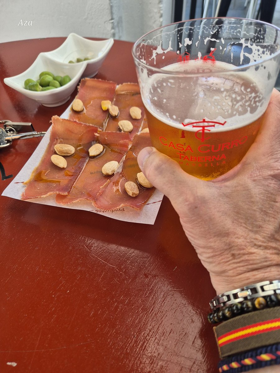 jesusSCruna's tweet photo. Jamรณn marino para el #aperitivotime https://t.co/iTK3je10cR