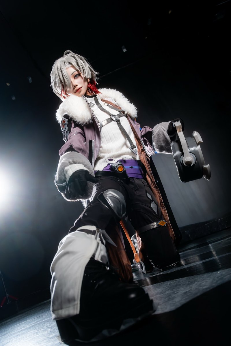 Lv21518375's tweet photo. Cosplay
原神/イルーガ🪶

救援に来ましたよ！！ https://t.co/IUQ0OolU8w