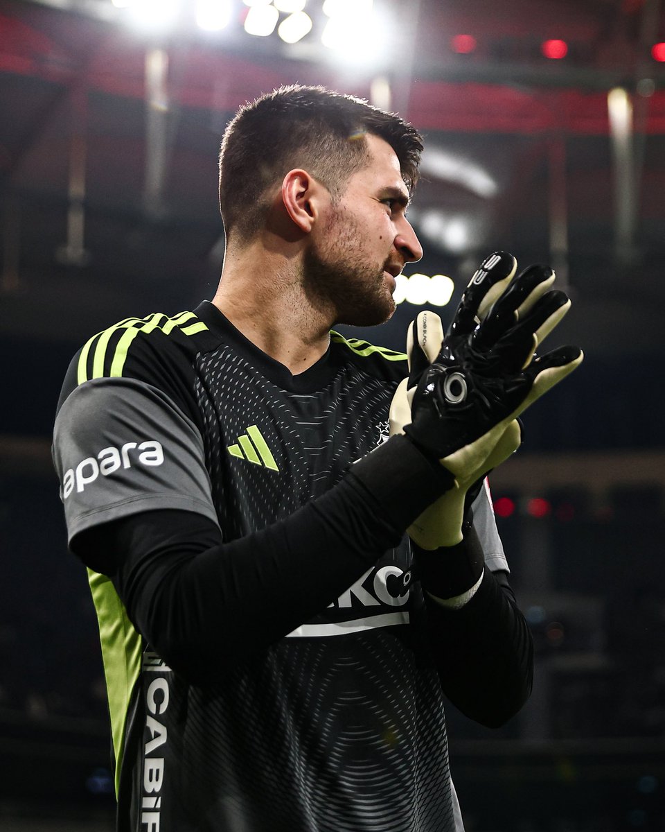 BesiktasEnglish's tweet photo. From the academy to lifting trophies. Countless memories, unforgettable moments… And now it’s time to say goodbye.

Thank you for everything, Ersin.

Once an Eagle, always an Eagle. 🖤🤍 https://t.co/DXqIm5KCIs