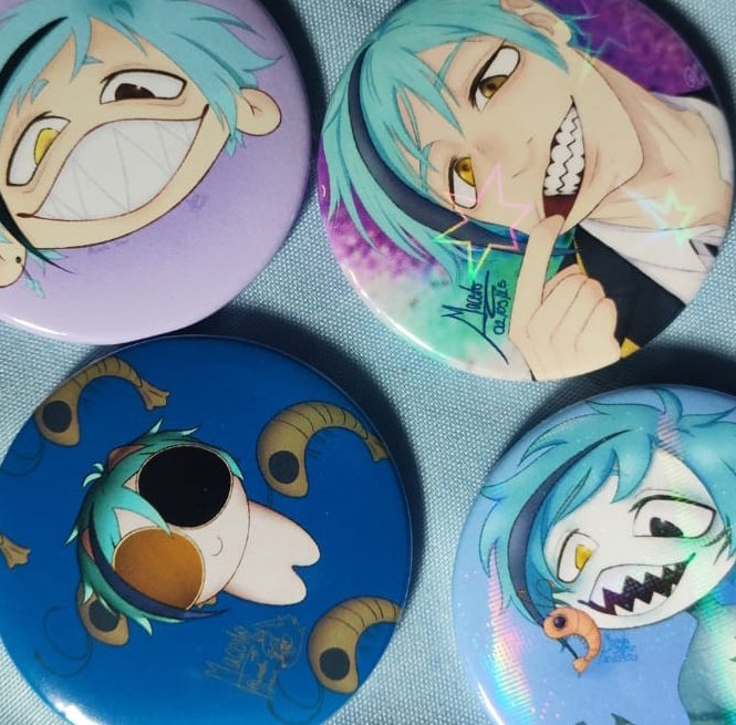 gayporanime's tweet photo. Lojinha online finalmente abertaaa!!!!
Tem merchs de twst, do saiko, de kimetsu, k-pop demon hunters, john doe (o jogo), record of ragnarok e sanrio!!!
Em breve terá muito mais!! Fiquem ligadxs aqui ou no insta (canella_draws) para mais novidades ou infos! (⁠≧⁠▽⁠≦⁠)
+👇 https://t.co/X9FITuKlD4