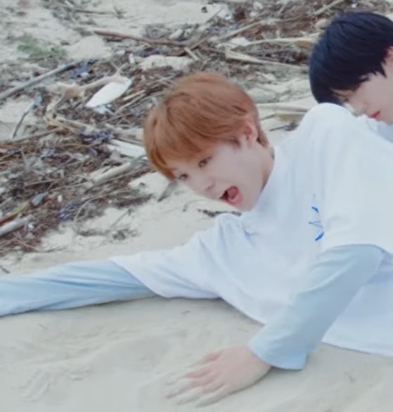 MartiniiBluuu's tweet photo. 존귘ㅋㅋㅋㅋㄴ https://t.co/Nk6EtENMJK