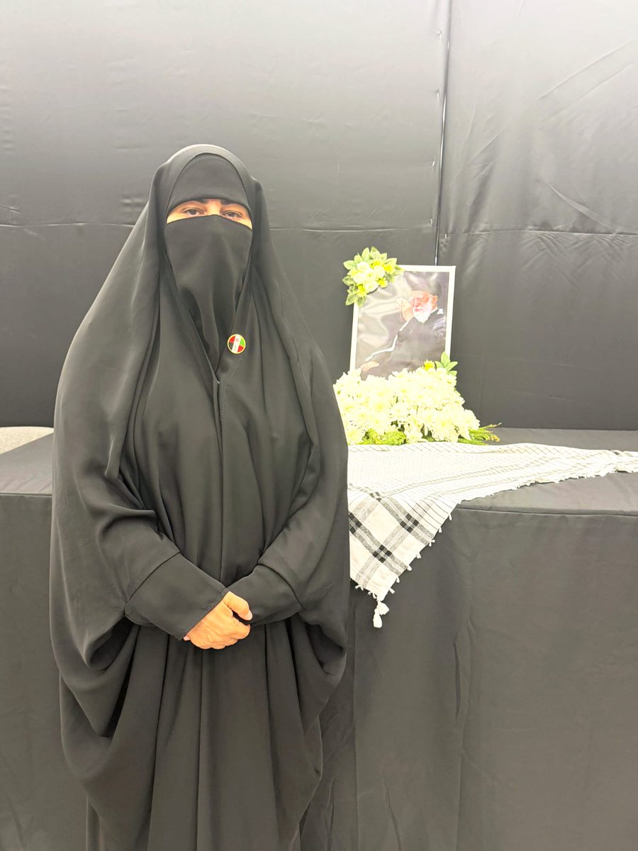 mbas03206's tweet photo. وداعٌ لا يشبهه وداع...

جانب من حضور النائب صفية الجيزاني في مراسم تشييع النعش الطاهر لآية الله العظمى سما��ة السيد علي خامنئي (قدس سره)، في مشهدٍ مهيب جسّد معاني الوفاء والعرفان، واستذكارًا لمسيرةٍ حافلة بالعطاء وخدمة الإسلام والأمة.

#قوموا_لله https://t.co/t77PWETet7