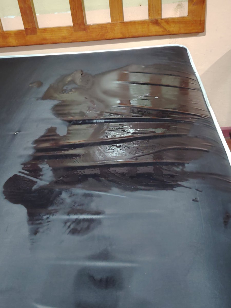 LuIs_Lusting666's tweet photo. Oops... We've made a little mess... https://t.co/bZJM694z1M
