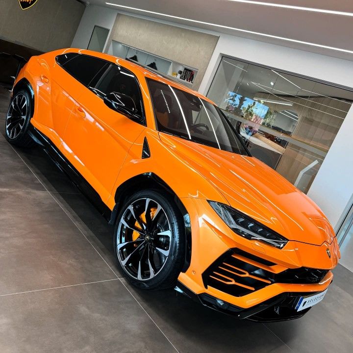 _The_Car_Lover_'s tweet photo. Lamborghini Urus https://t.co/qAu5KmRKVN