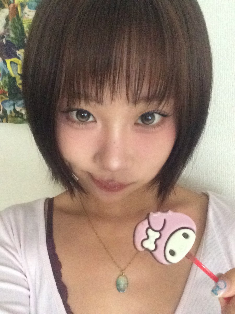 eunseong pics tweet media