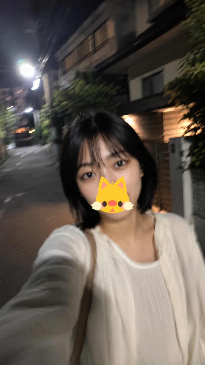 nanako_da1's tweet photo. もーーゴールドふざけんなよ😡コンビニでお菓子買いまくって暴飲暴食するわ https://t.co/vHFHbxkDzB
