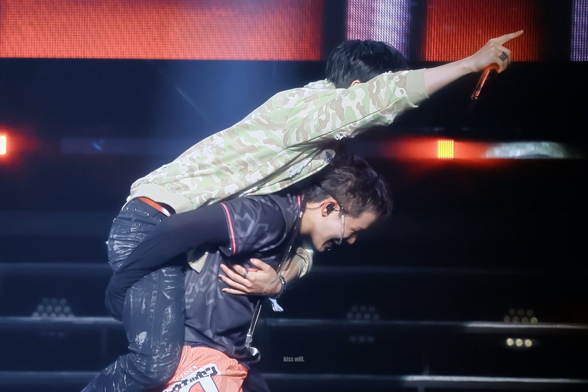 1421cart_'s tweet photo. omg sukhoon 🥹 https://t.co/84a3zqVHM5