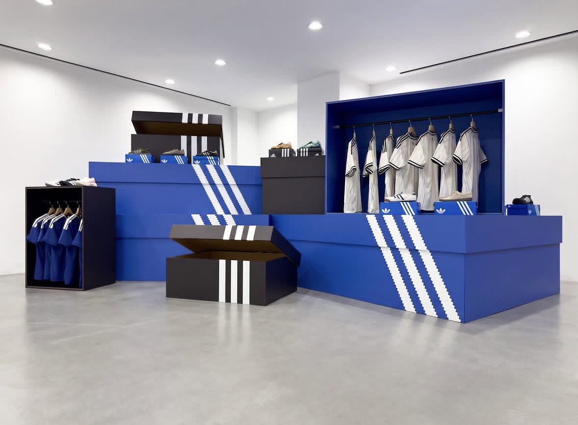 adidas x DSM 特別インスタレーションがDover Street Market Ginza 2F