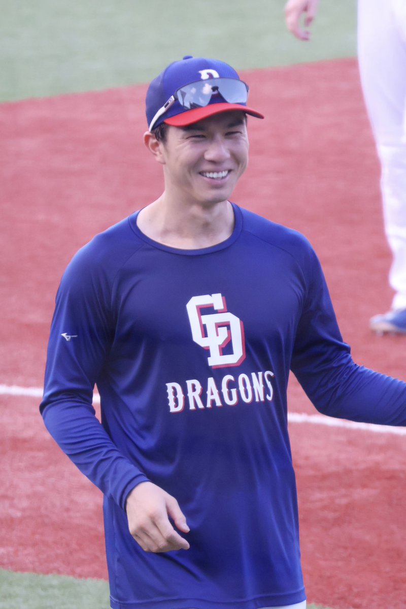 ncnc_55m's tweet photo. 信じて応援するのみ📣⭐️

#福永裕基　

2026.07.08  ハマスタ https://t.co/XDMulFA3W6