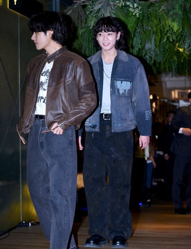 fordilf's tweet photo. I love you dream premiere taekook https://t.co/x5ORGpw0Wm