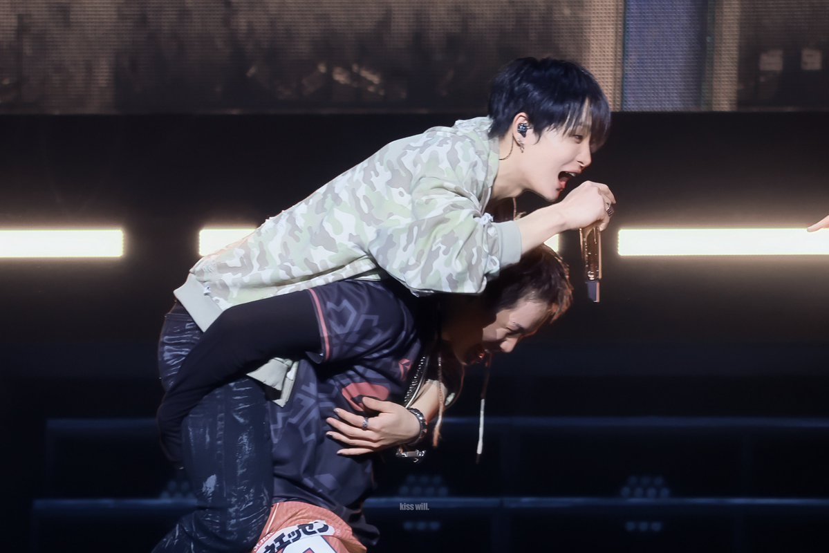 kisswillkiss's tweet photo. - 260708
#최현석 #지훈 #트레저 #TREASURE https://t.co/UJuH4cFaak