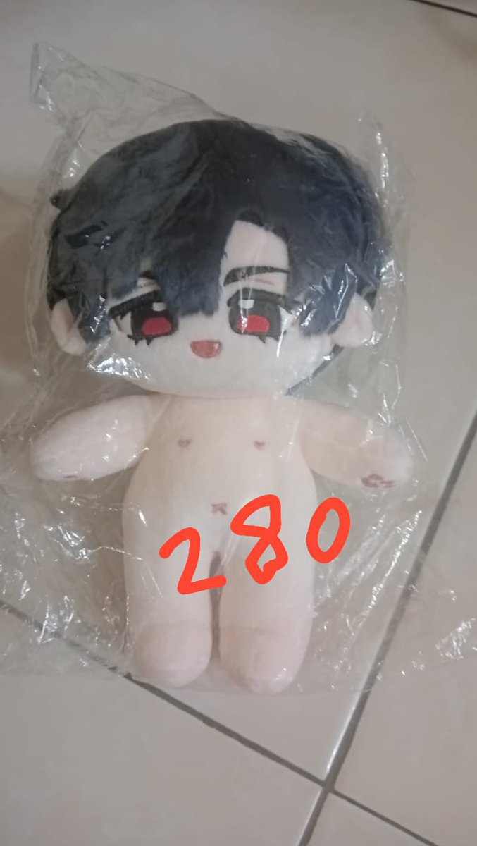 vanibanny_'s tweet photo. update yang masih avail:

#warungalnst #warungalienstage #warunganime #warungbl https://t.co/G5EXS6NexP