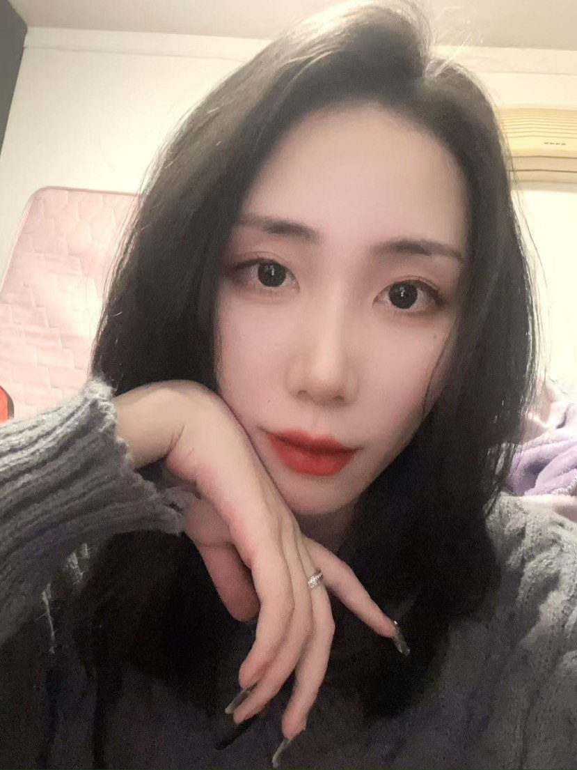 Alicelin730's tweet photo. 四川成都高挑足模 00年 身高168 体重45 脚码36  长相和照片没有差异，人瘦高瘦高的，脚修长细腻，性格特别温和，善��人意，会聊天，沟通起来很舒服，哪怕临时少约了一个小时也能接受，很大气。 https://t.co/QsbIqEdrTw