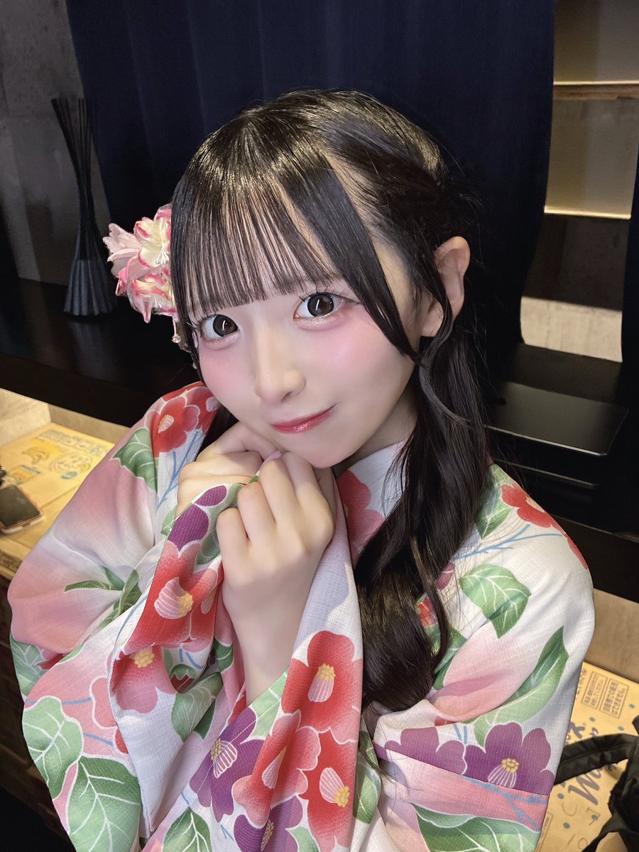 meme_heroines's tweet photo. このまま君といたいな https://t.co/kIBd4XZwKr