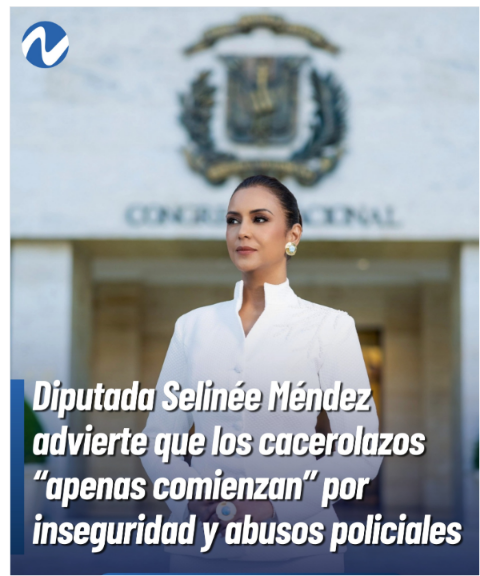 NelsonAmarte's tweet photo. Para el que dude quién está detrás de los "cacerolazos" que hacen en barrios de ricos y clase media, la prueba visual adjunta es incriminatoria.
Ironías de la vida, cuánto se parece esta campaña a la que hicieron la oligarquía y cierta embajada  para derrocar a Juan Bó. 
Y como preguntaba Alvarito: ¿A qué partido pertenece esa buenamoza diputada? 
¿No sabe? 
Yo tampoco. 
Pregúntele al viejo Google.