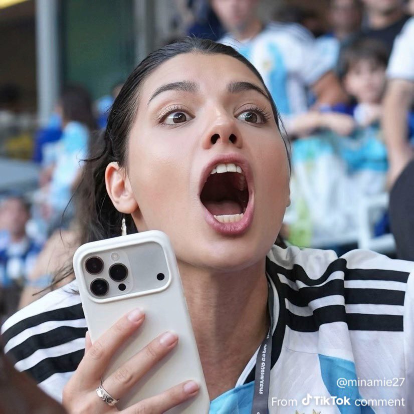 CFCkevs's tweet photo. @theMadridZone @LANACION Investigate this racist too https://t.co/5ojhK6VX0o