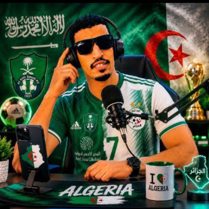 TrmzyM's tweet photo. 🚨 إدارة الأهلي تدرس التعاقد معا لاعب عز الدين او ناحي سيكون بديل فرانكي كيسي 

إيش رأيكم في الصفقة إذا تمت ⏳️⌛️👏💚
@MnbrAlahlisa 
@ALAHLI_FC 
@AFC4NET https://t.co/gvi6VKA9pF