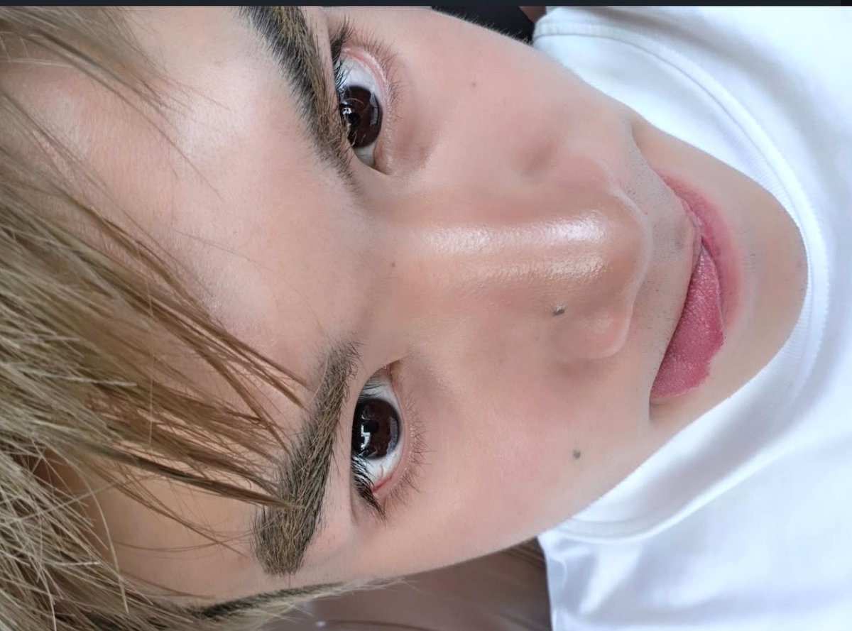 fourthcil's tweet photo. kayaknya fourth udah sadar 1000% kalo dia sangat MEONGMAXXING &amp; BARBIE PRINCESSYMAXXING yang SANGAT PINKYMAXXING 🎀🎀🎀🎀 https://t.co/AcWFYF2kFN