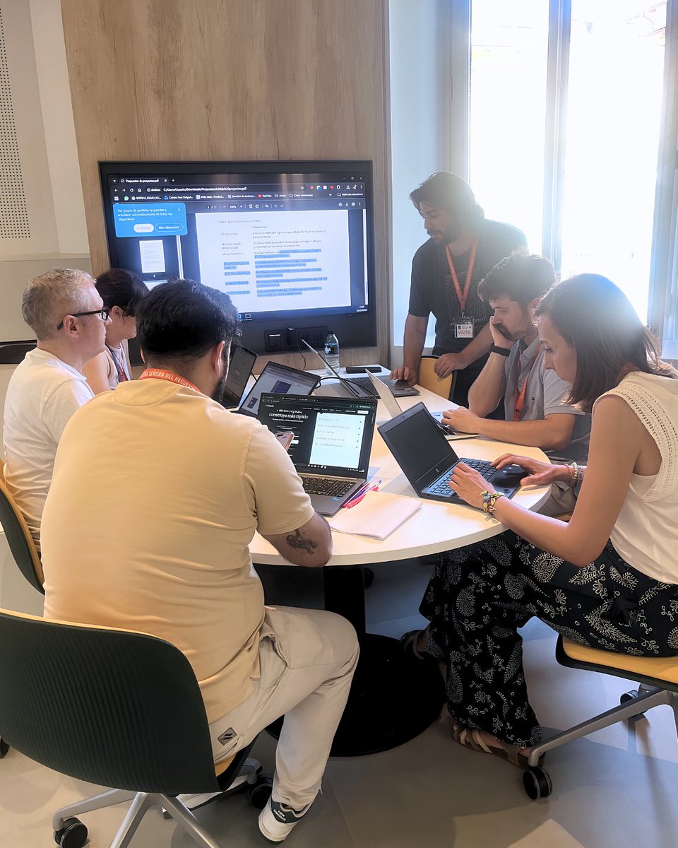 eccaedu's tweet photo. 🧠 Participamos en el Hackathon de la red jesuita de @educsi en Madrid. Una jornada de retos compartidos junto a compañeros/as de toda España para diseñar proyectos con impacto real en nuestras aulas. ��Gracias a la organización por este gran encuentro!

#eccaedu #EDUCSI https://t.co/ks8S2TWAcf