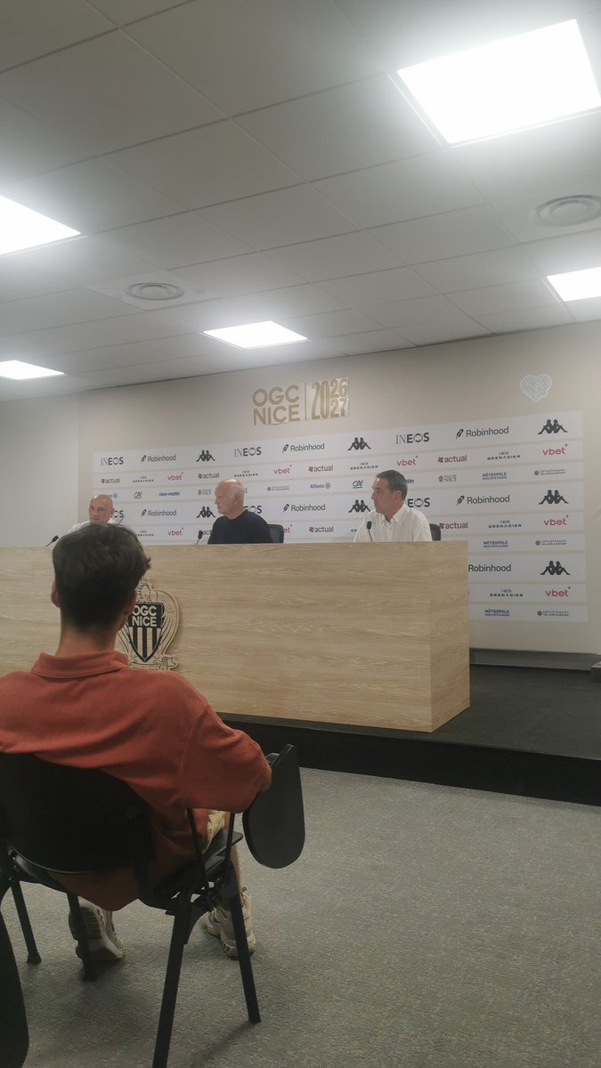 adrien_pittore's tweet photo. #INFOOM #TEAMOM #OLYMPIQUEDEMARSEILLE
💣 💥 BOMBE Gregory Lorenzi est assigné aux prud'homme par L'OGC Nice. Le passage sera fait en septembre prochain. "Le Club souhaite se faire respecter." (conférence de presse OGC Nice) https://t.co/hbsORmMBmP