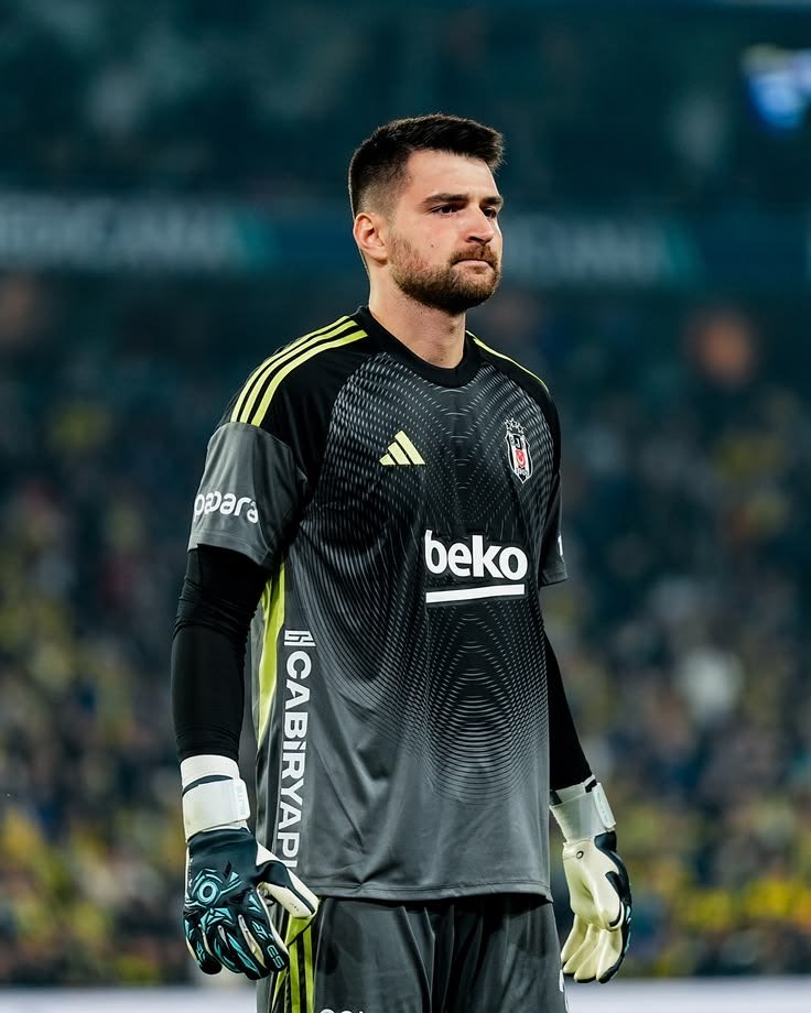 epsuntsport's tweet photo. Ersin Destanoğlu, Avrupa'nın 5 büyük liginde ilk 5'te mücadele eden takımlarda forma giymek istiyor. https://t.co/gGaW5J1rHe
