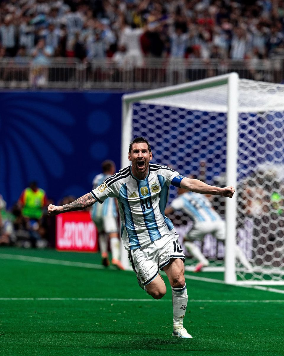 messi_archive's tweet photo. https://t.co/WtdQtjLnWC