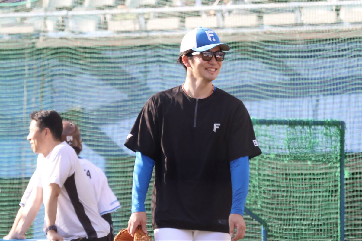 muuummin's tweet photo. 今日も素敵な谷内コーチ✨まとめ
2026.7.8マリンスタジアム
#lovefighters #谷内亮太 https://t.co/R1kGfCiAOz