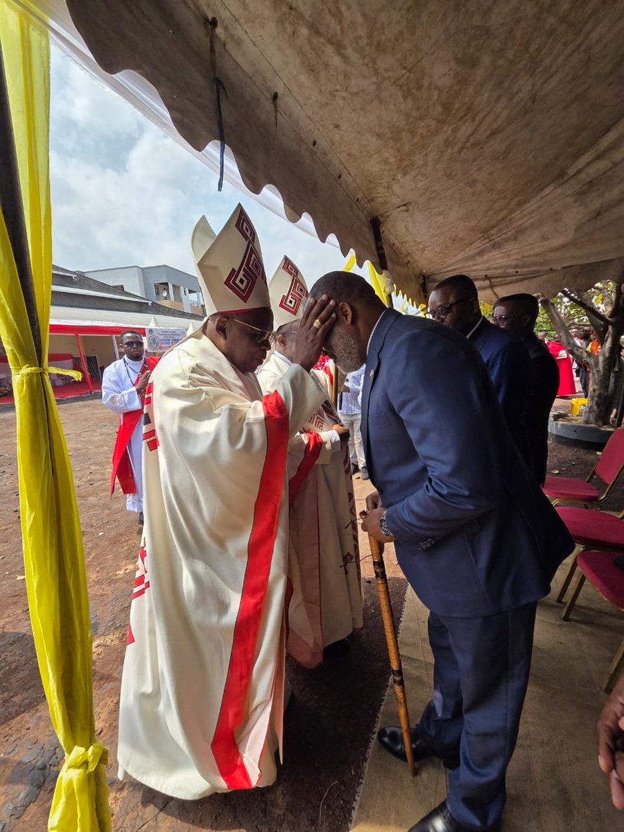 CNangaa's tweet photo. #RDC : Premier anniversaire de la béatification du Bienheureux Floribert Bwana Chui Bin Kositi. Heureux d'avoir participé à la messe d'action de grâce en l'honneur de ce martyr congolais de l'honnêteté et de l'intégrité morale au Sanctuaire lui dédié dans l'enceinte de la cathédrale Saint Joseph de #Goma