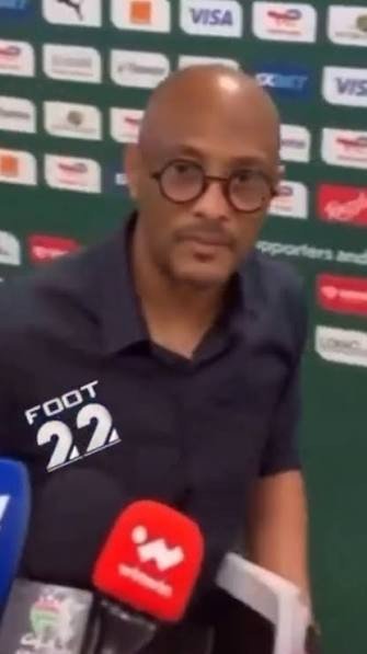 sqmyh's tweet photo. @Jedimbappe Demandez aux femmes de se préparer https://t.co/1rgI3UFz77