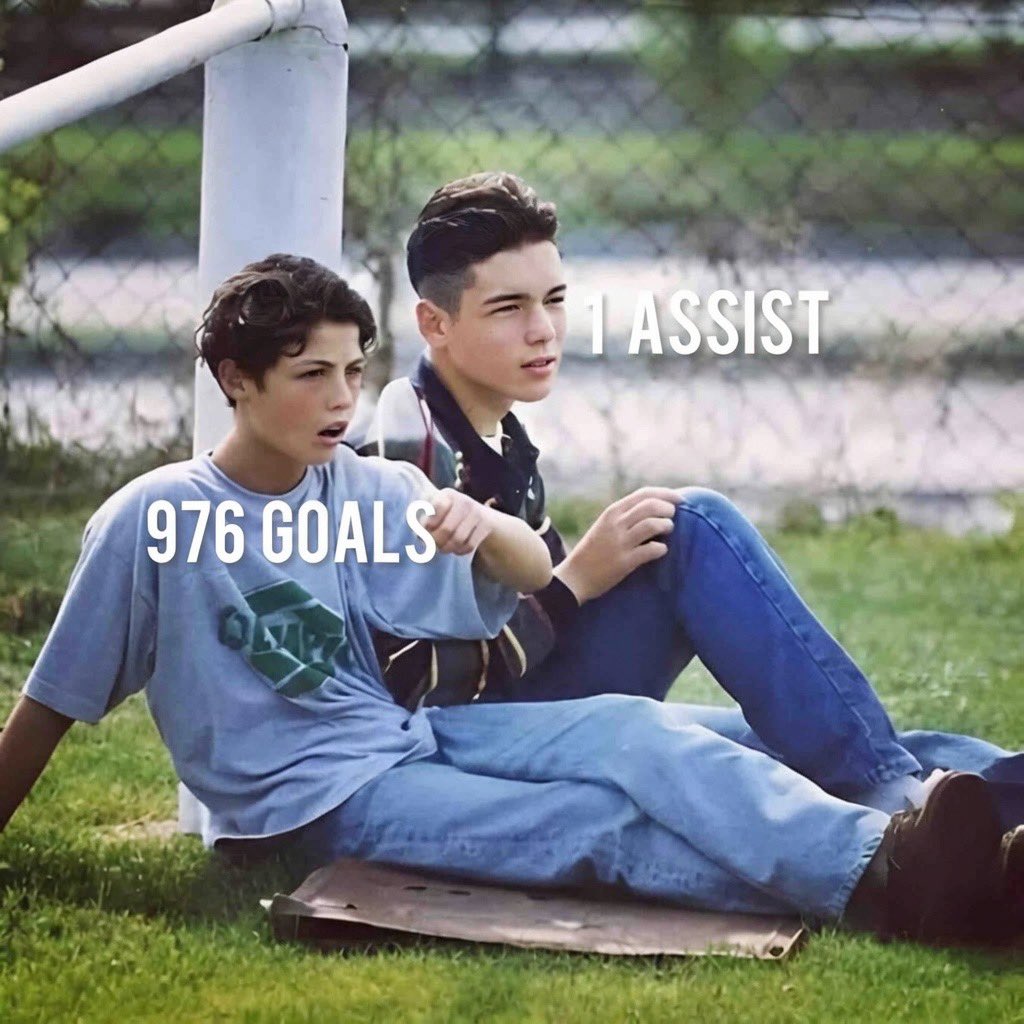 tweetcunha's tweet photo. What if he never assisted Ronaldo🥺 https://t.co/qrpAnENWUv