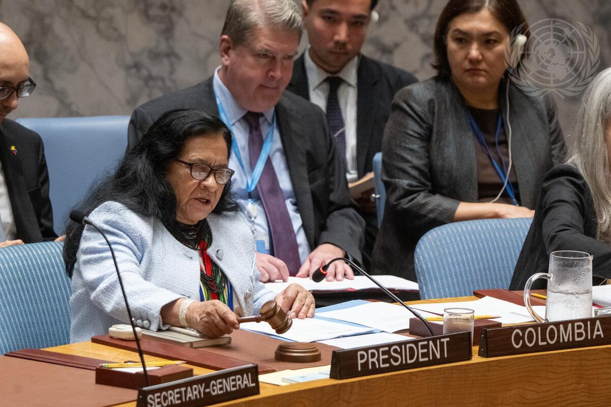 OBGhali's tweet photo. 📢Retrouvez la nouvelle lettre d'information de l'Observatoire !
👉https://t.co/eNH9PbSJbO
@UNPeacekeeping @MONUSCO @UN_CAR @UNIFIL_
@DGRIS_FR @OIFrancophonie @UN @CoopSecuDefense @KaiptcGh
#Paix #peacekeeping #MONUSCO #MINUSCA #FINUL https://t.co/OYn9Img8MB