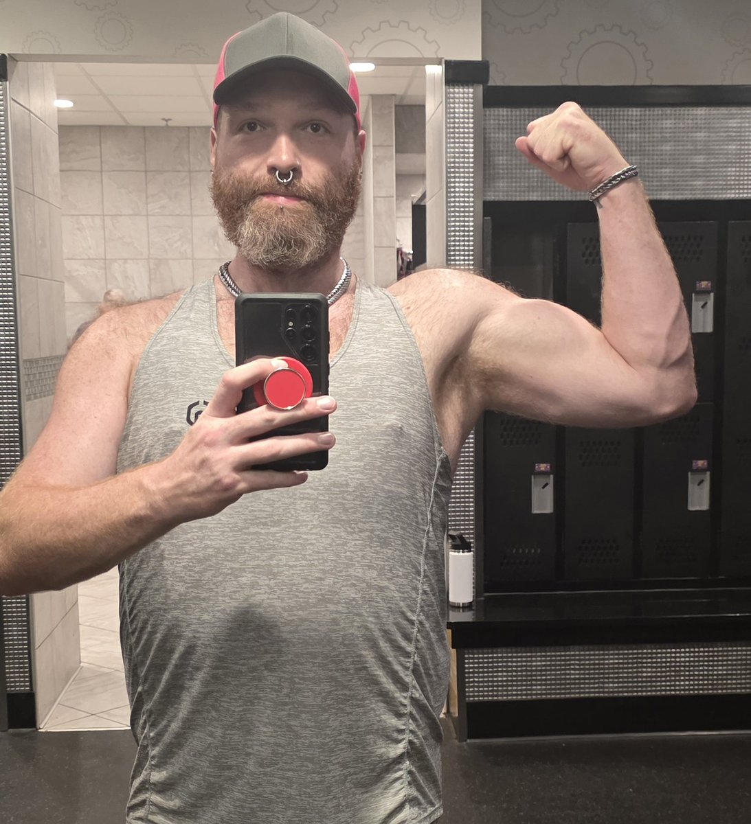 atlgingerx's tweet photo. I guess I'm back. Let's try this again, shall we? 

#hairy #bear #muscle #ginger #redhead https://t.co/CaJIGnxilc